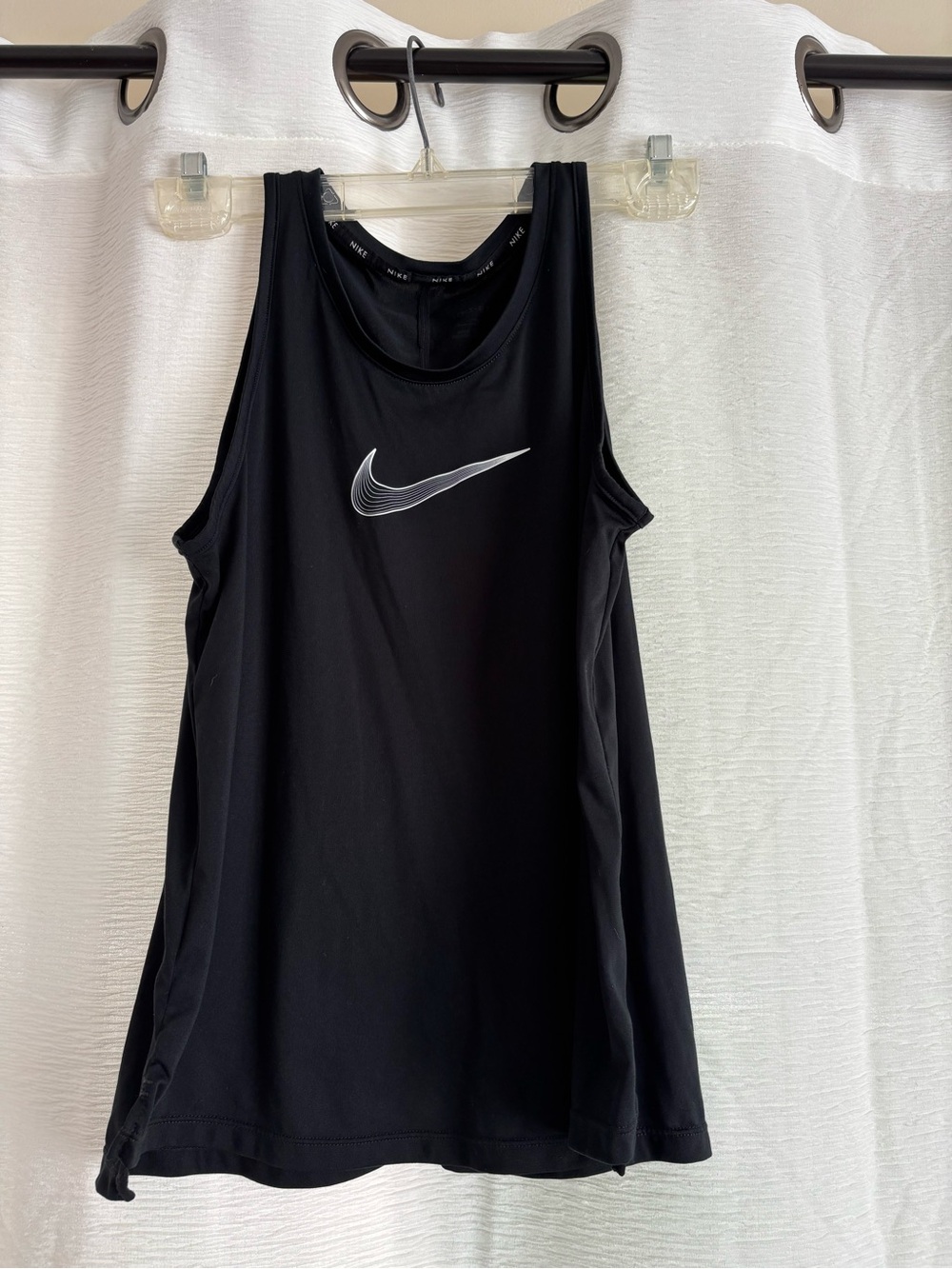 Nike Black Girls Athletic Tank Top with Swoosh